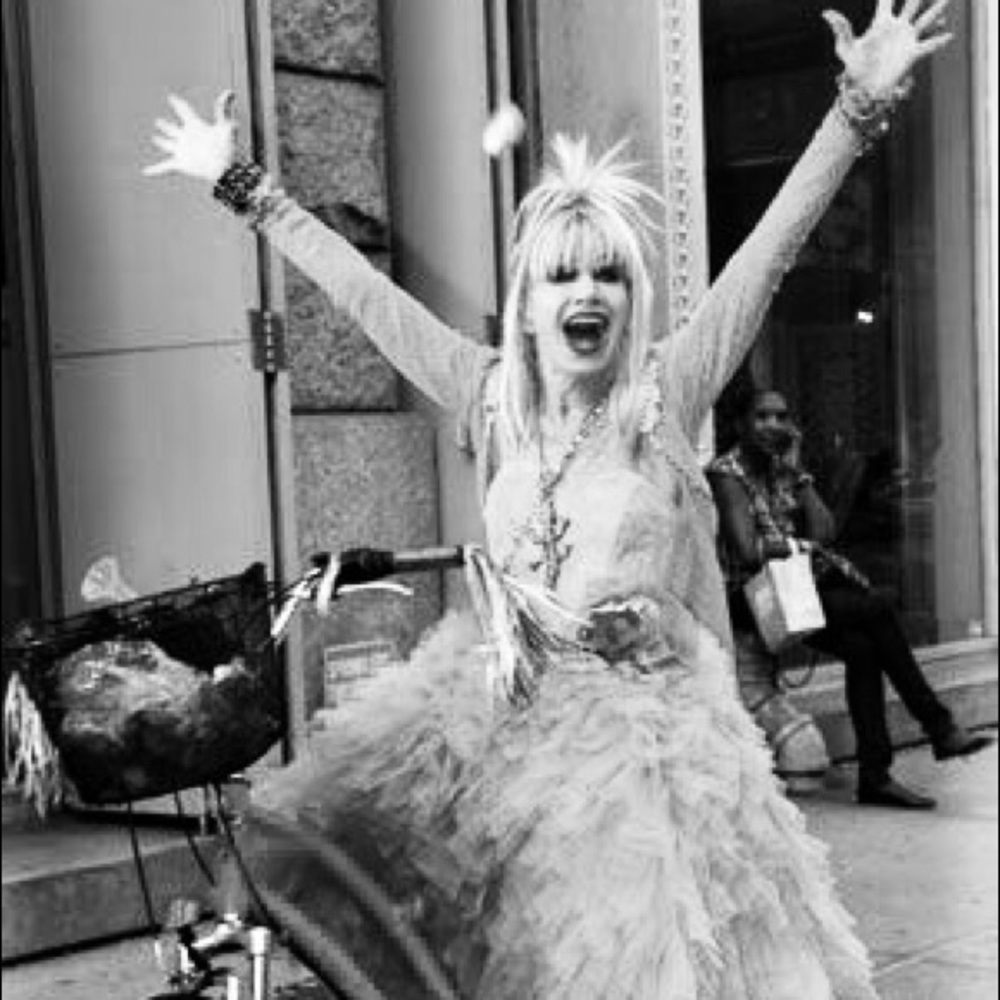 Send me your ❤️FFERS❣️❣️❣️